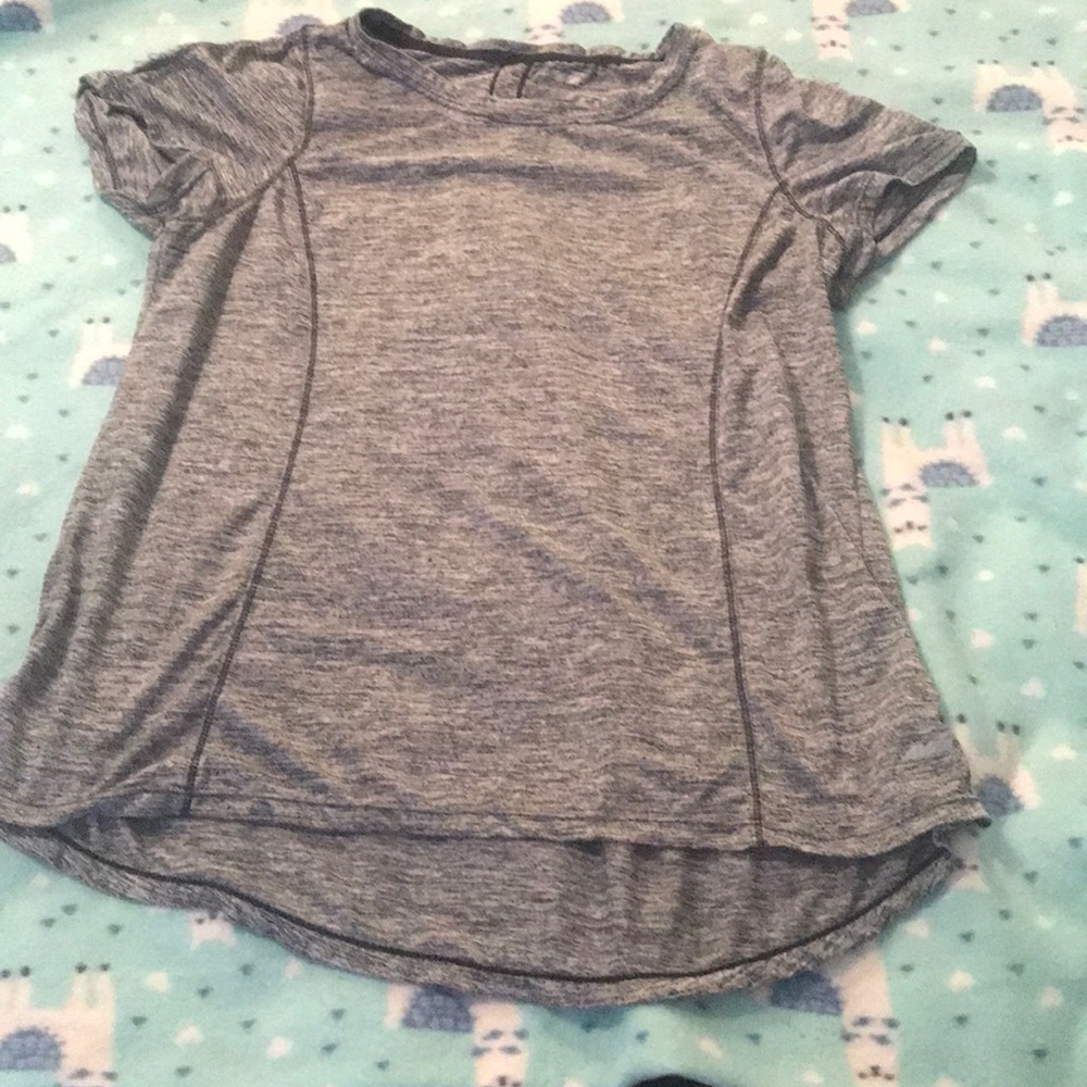 Active tee shirt